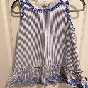 Vineyard Vines Sleeveless top - size medium - good condition